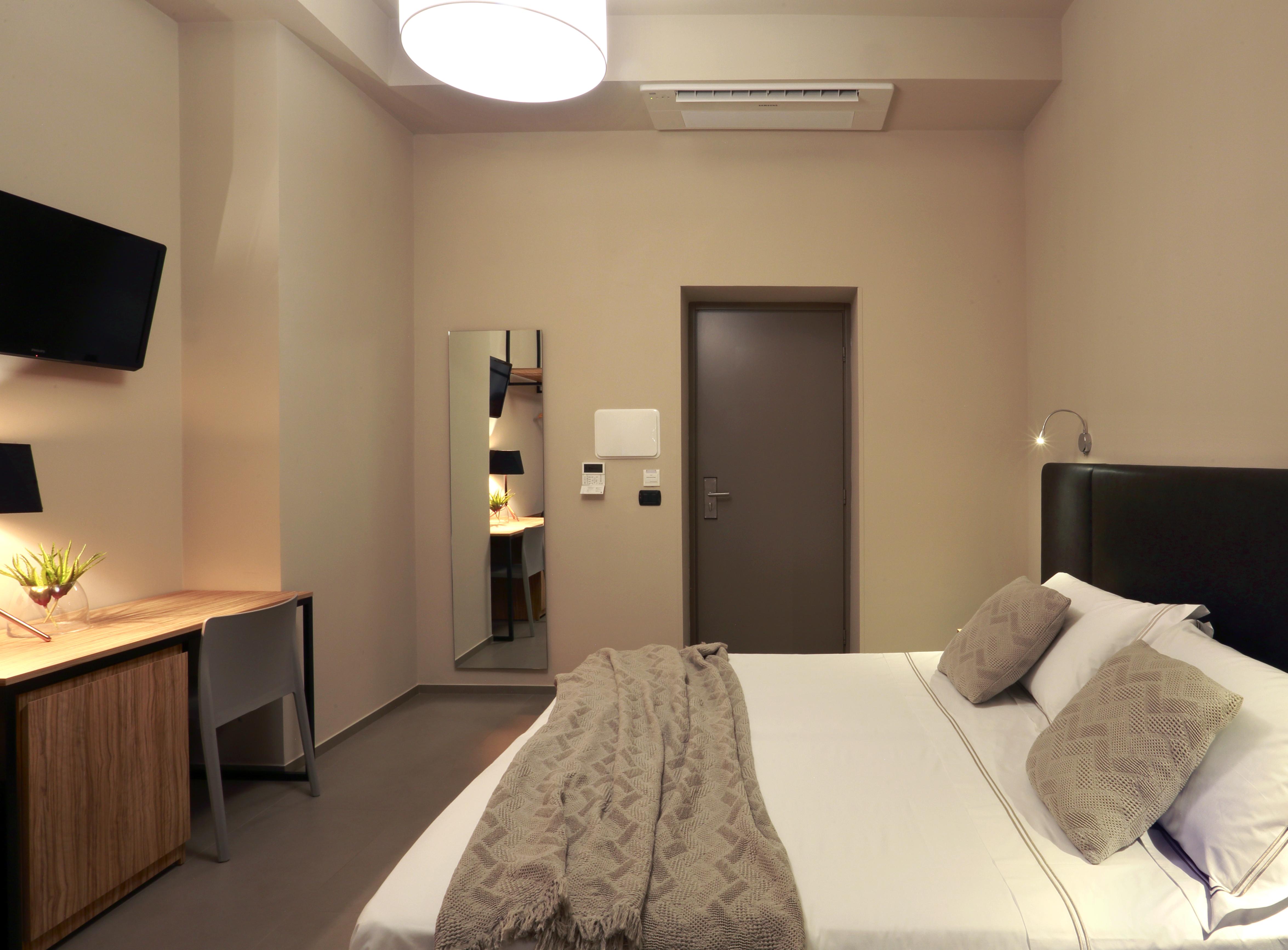 Hotel Aloisi Лече Екстериор снимка